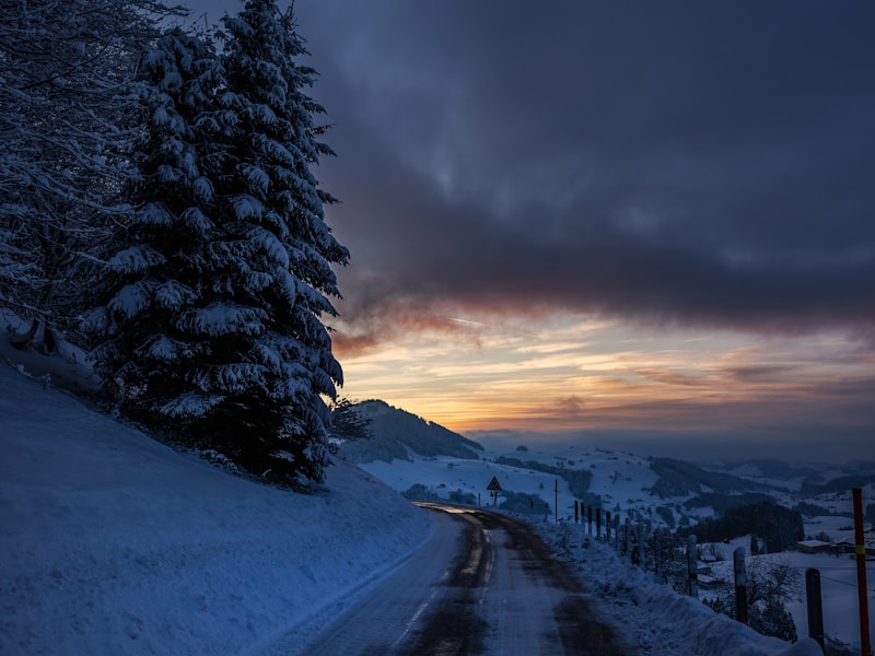 Vinter — trygg bilkörning i kyla och snö
